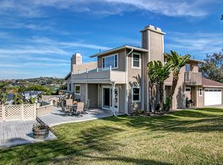15883 Highland Ct, Solana Beach, CA 92075