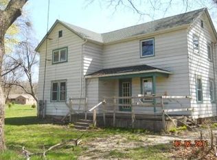 6420 Greenwood Rd, Wonder Lake, IL 60097