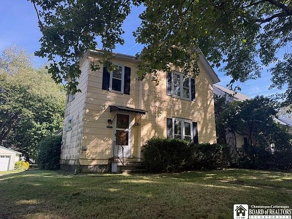 2nd image of 17 Tew St