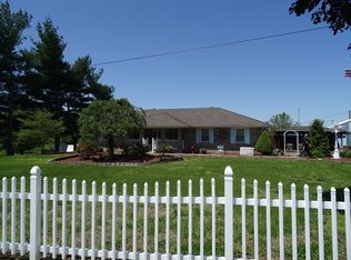 9129 Pleasure Point, Maceo, KY 42355