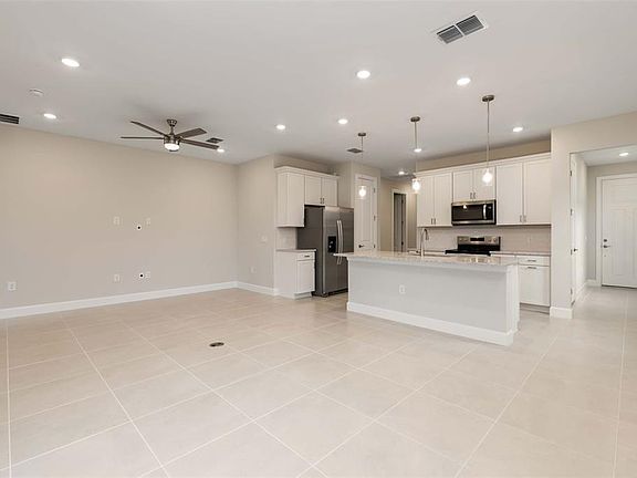 5th image of 5811 Silverside Pine Ct