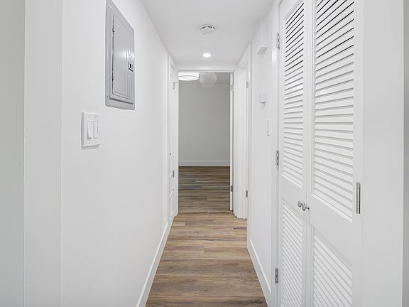 4th image of 37 Reed Blvd APT 1