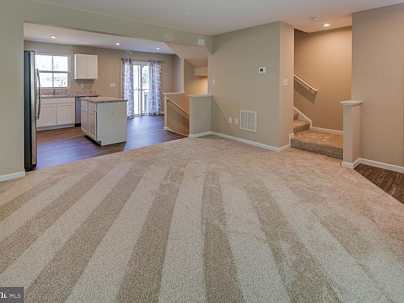 5th image of 28963 Saint Thomas Blvd Unit 201