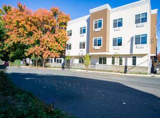 N Willis Blvd, Portland, OR 97217