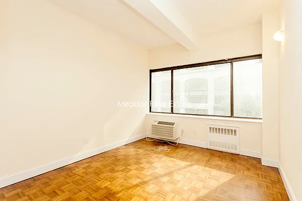 Rented by Mirador Real Estate | media 7