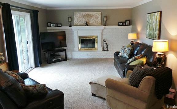4th image of 1295 Duckwood Ct