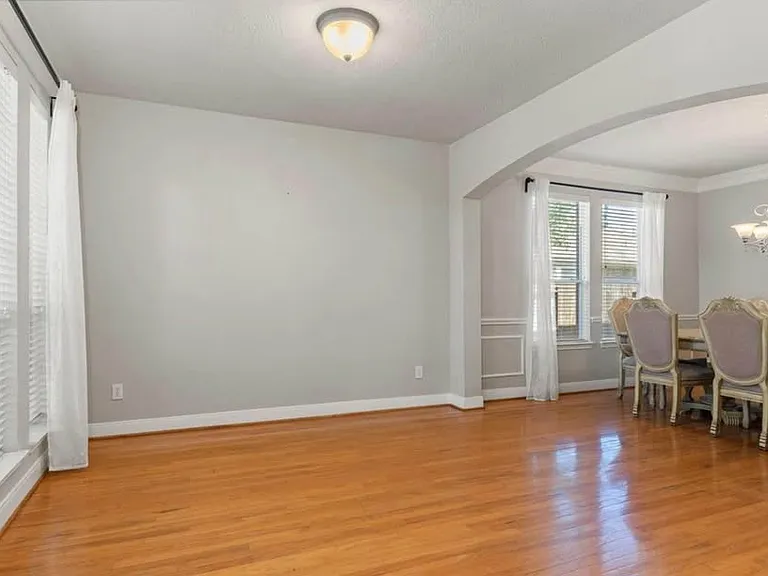 3531 Shoreview Ln — Photo 9