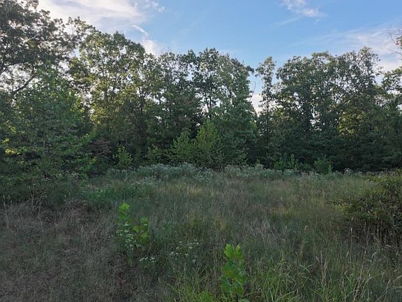 4th image of Beaver Hollow Rd