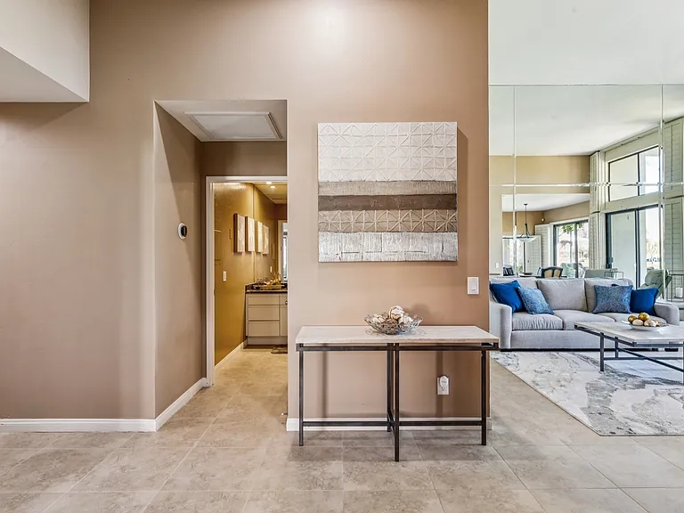 80613 Oak Tree — Photo 35
