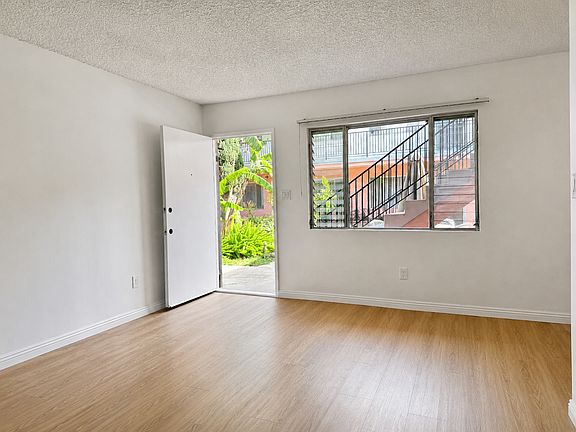 5th image of 4088 Ohio St APT D