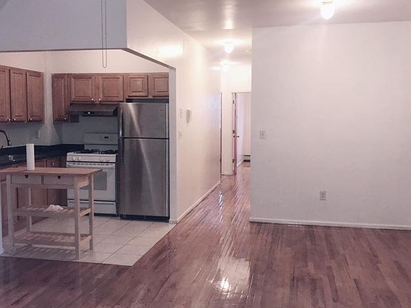 5th image of 8614 Bay 16th St #2F