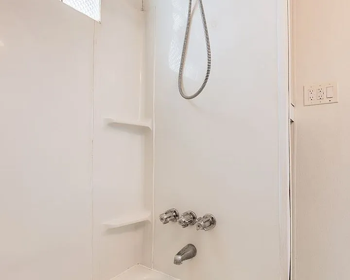 06 - 424 William — Photo 11