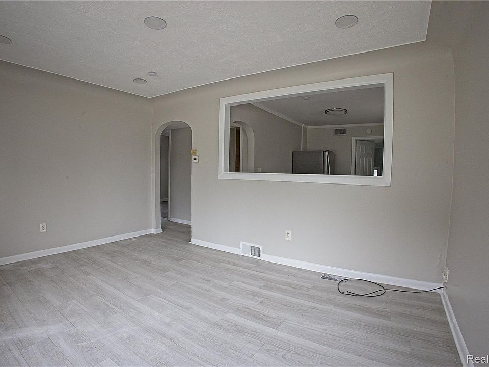 29022 John Hauk St, photo 8