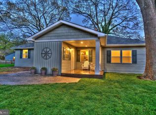 211 Sillery Bay Rd, Pasadena, MD 21122