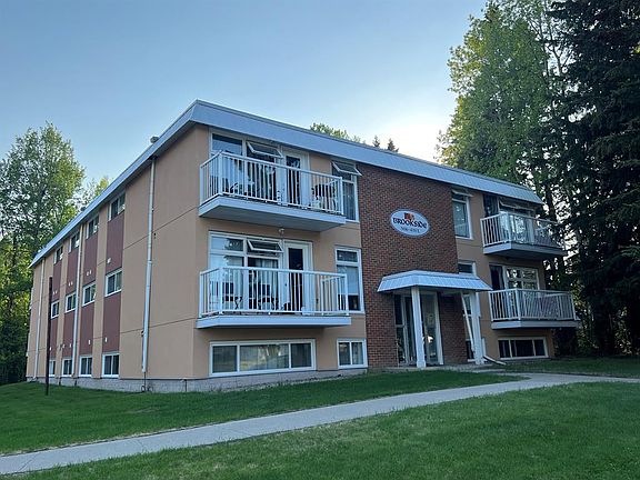 2nd image of 506 N 41st St #6