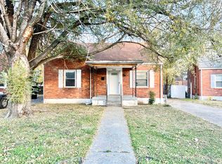 1625 Hemlock Ct, Louisville, KY 40211
