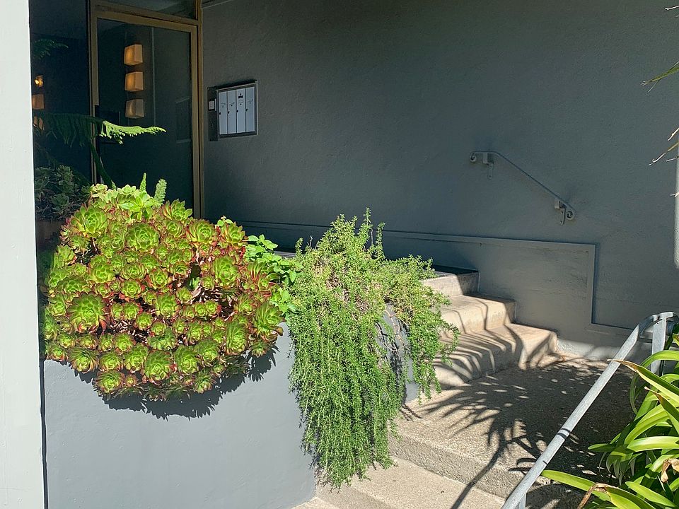 2 Amber Dr- Building front Entrance