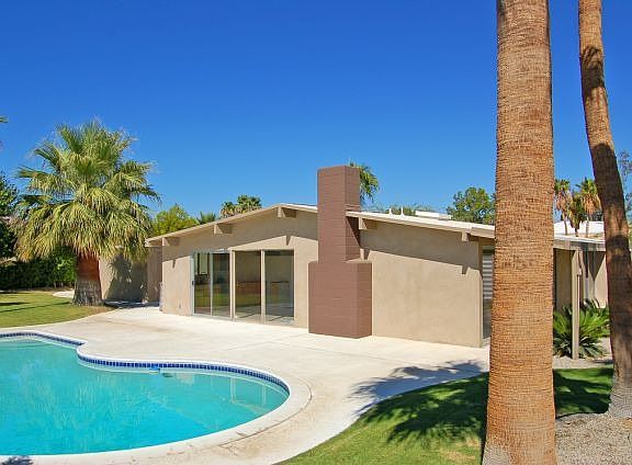 3rd image of 1187 E Adobe Way