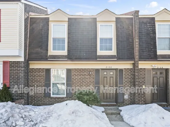 2108 Monaghan Dr, Herndon, VA 20170