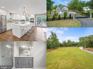 19814 Smith Cir, Ashburn, VA 20147