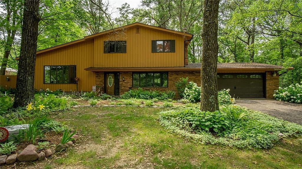 E8722 652nd Avenue, Elk Mound, WI 54739 MLS 1575126 Zillow