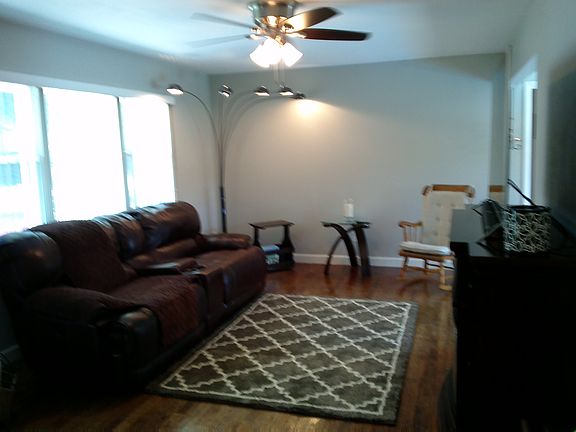 3rd image of 554 80th Ave N