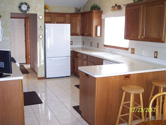 5th image of 15669 Corso Dr #13