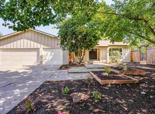 127 Saint Charles Ct, Danville, CA 94526