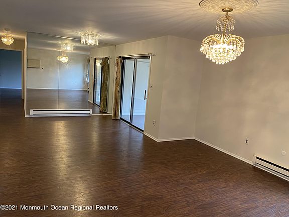 5th image of 168 Amberly Dr Unit K