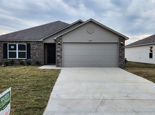 4041 Kings River Trl, Bauxite, AR 72011