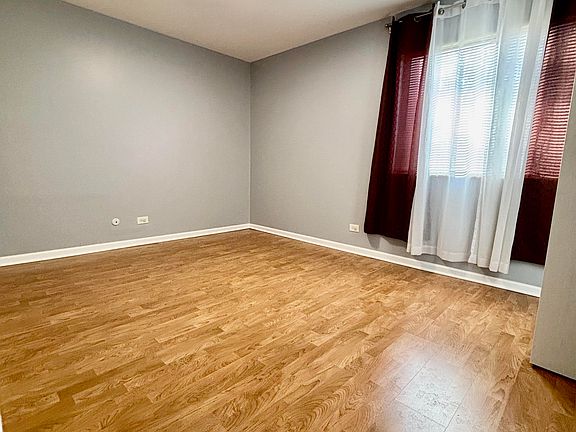 5th image of 1366 N Whispering Springs Cir