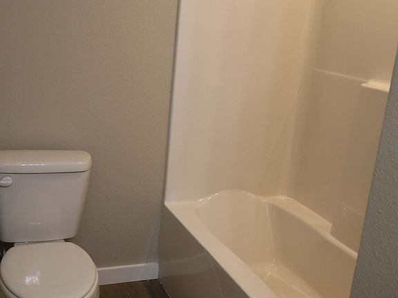 2nd image of 235 Locust St #B