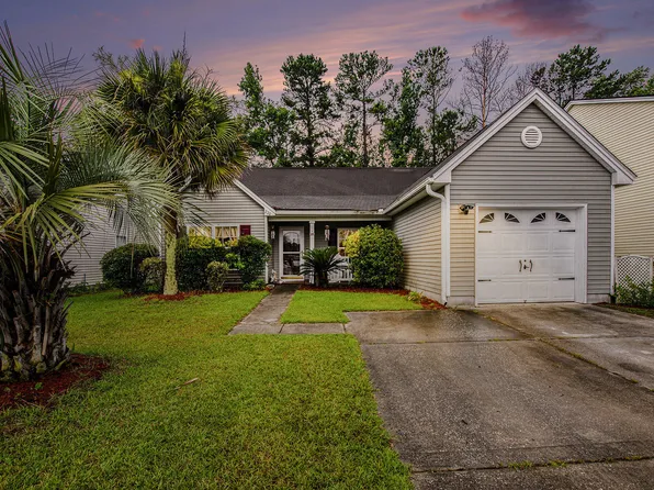 270 Avonshire Dr, Summerville, SC 29843