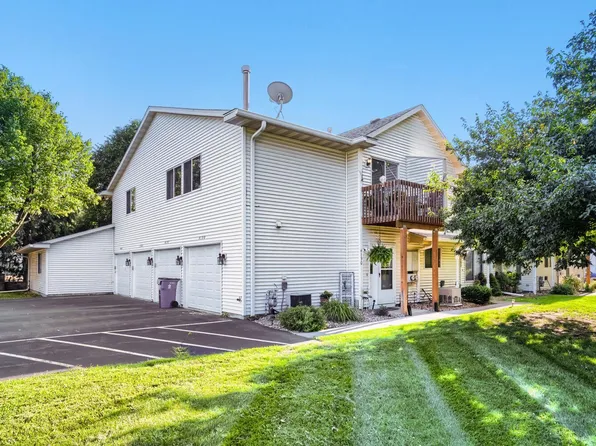 4190 White Bear Pkwy #1207, White Bear Township, MN 55110