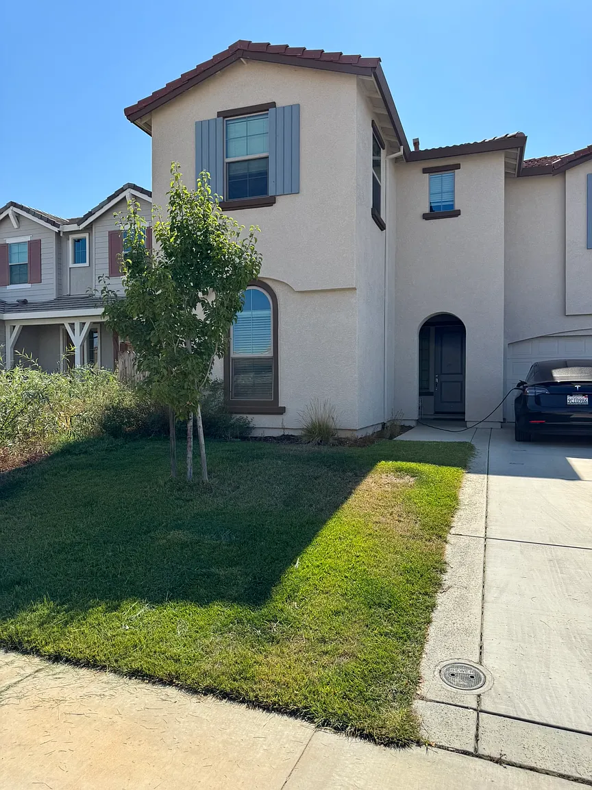 666 Morning Glory Cir photo 1