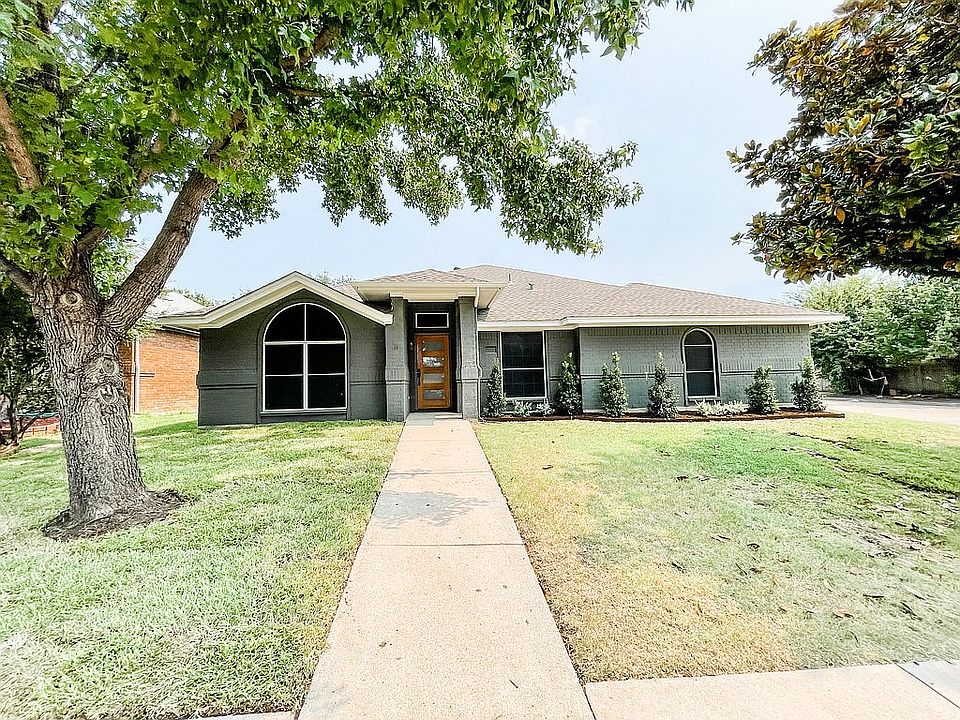 1st image of 8184 Heritage Place Dr