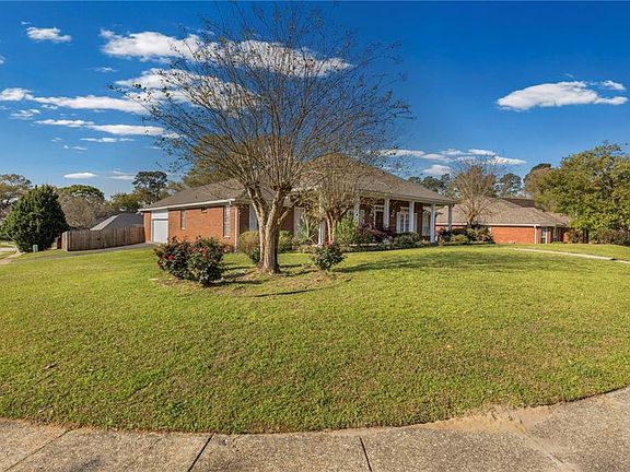 3rd image of 7315 Bridgewood Ct