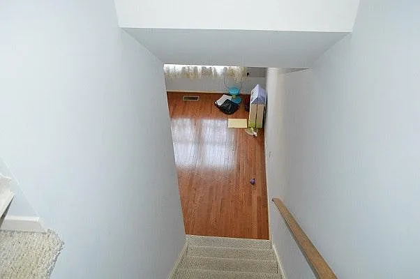 2395 Hunters Square Ct — Photo 13