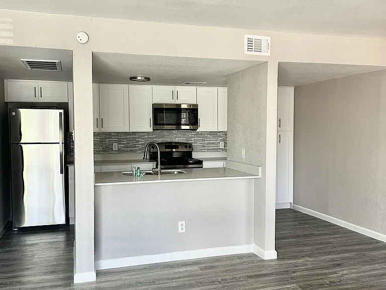 Athena Garden Apartments — Photo 48