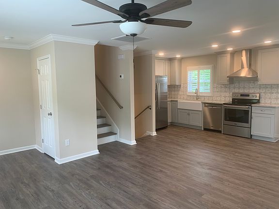 5th image of 6101 Farm Pond Ln