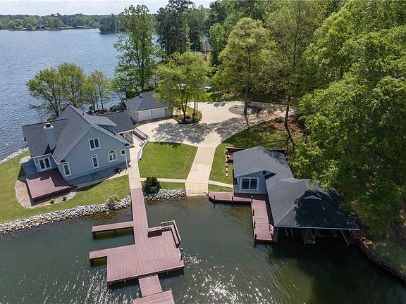 2nd image of 640 Lee Road 347