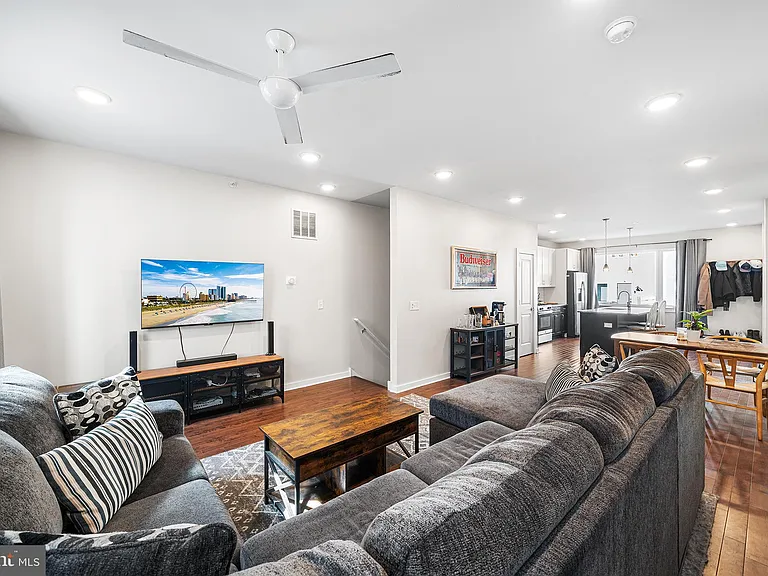 1640 N 5th Ct #29-A — Photo 7