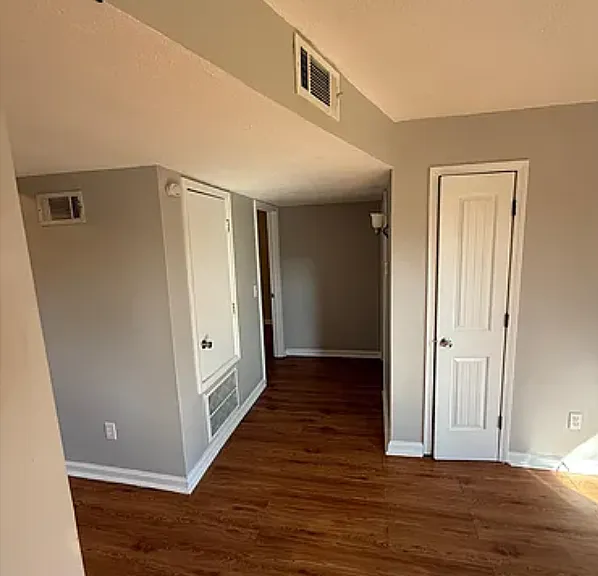 262 Perry Hill Rd — Photo 15
