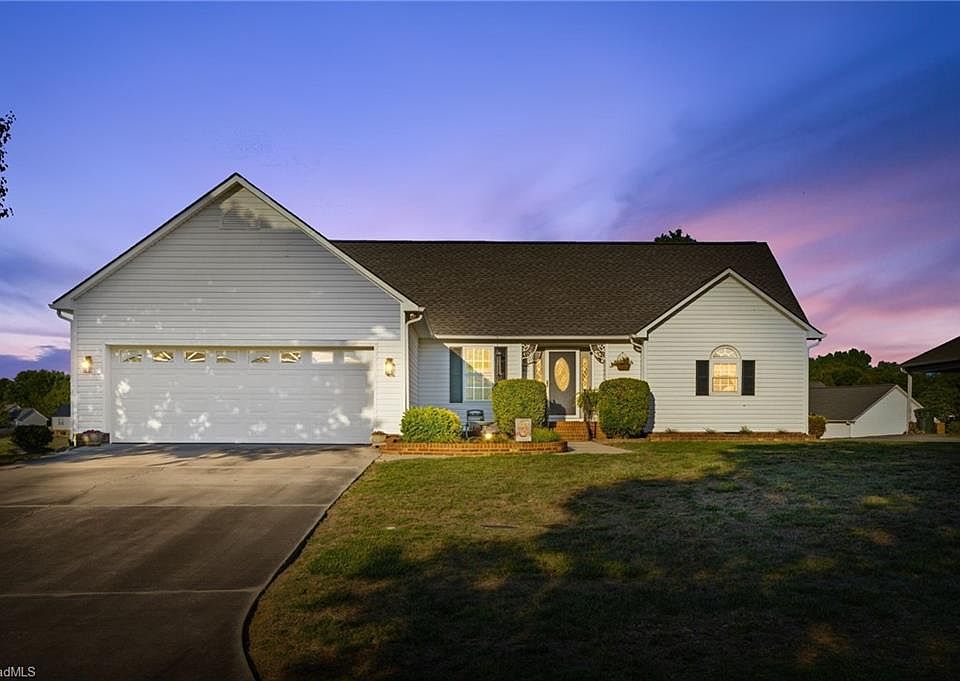 1st image of 101 Erin Ln