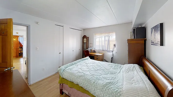 Sold by East Coast Realtors Inc. | media 4