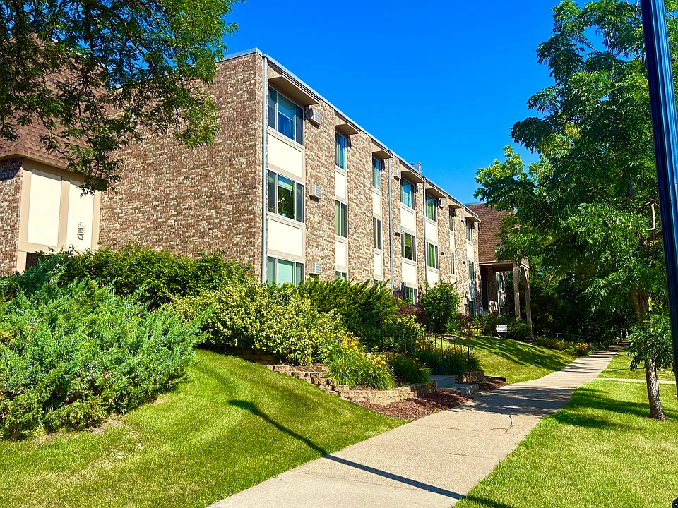 The Falls Apartments