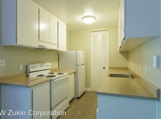5818 Sutter Ave APT 17, Carmichael, CA 95608
