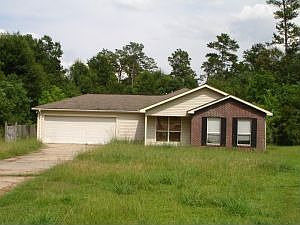 2nd image of 118 Northwest Cir