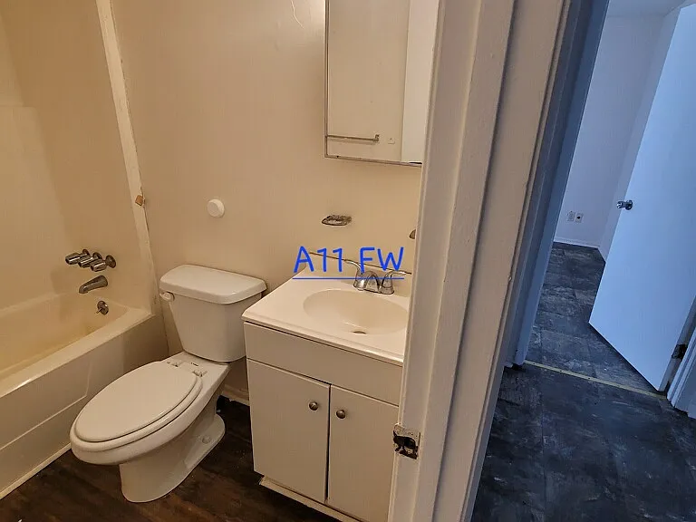 Forestwood Apartments — Photo 8
