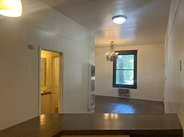302 E 30th, 302 E 30th St APT B, Austin, TX 78705